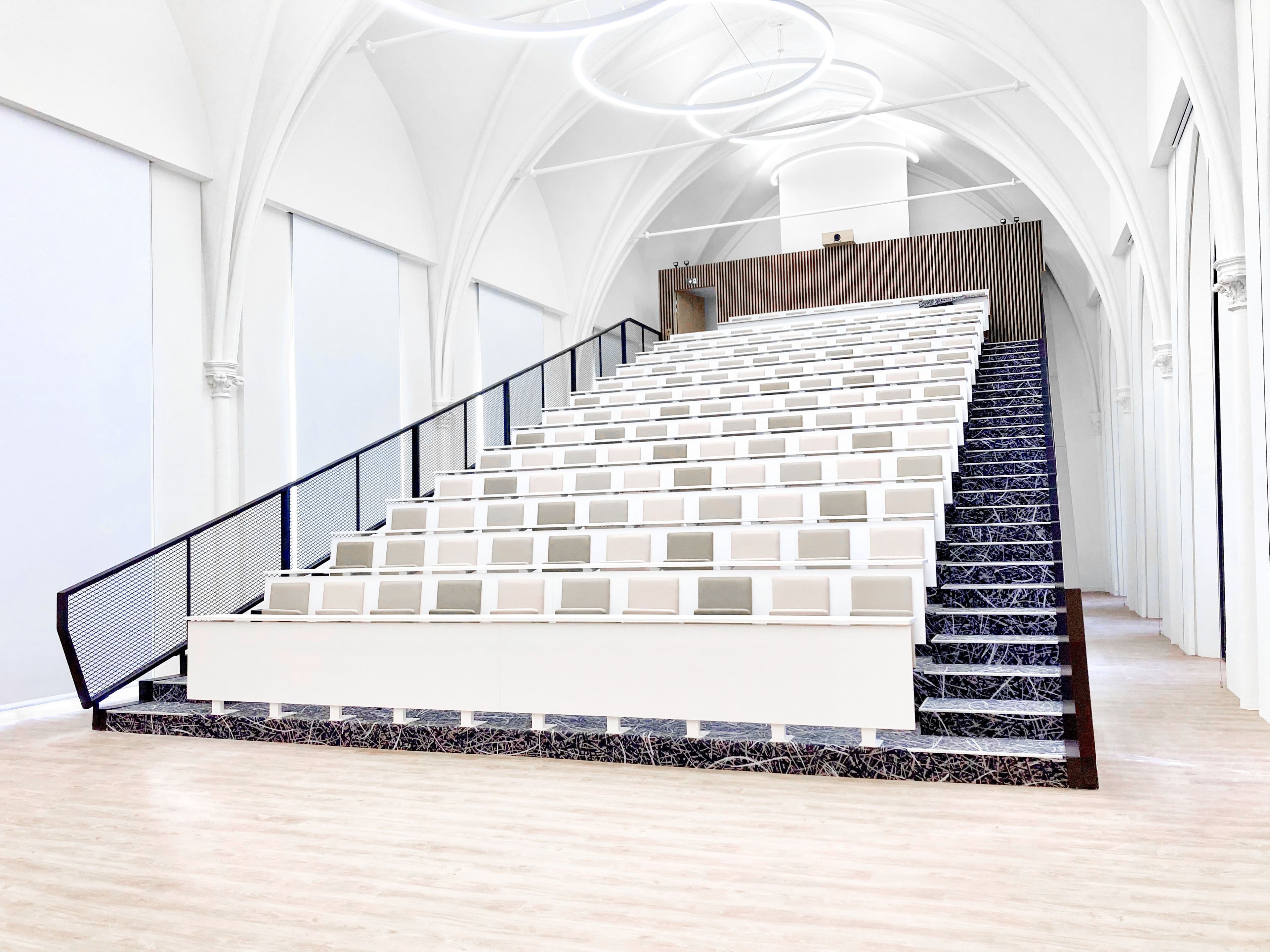 Enseignement - Lycée Notre-Dame de la Merci